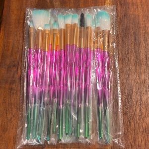 Pink and Green Makeup Brushes 20 Piece Set